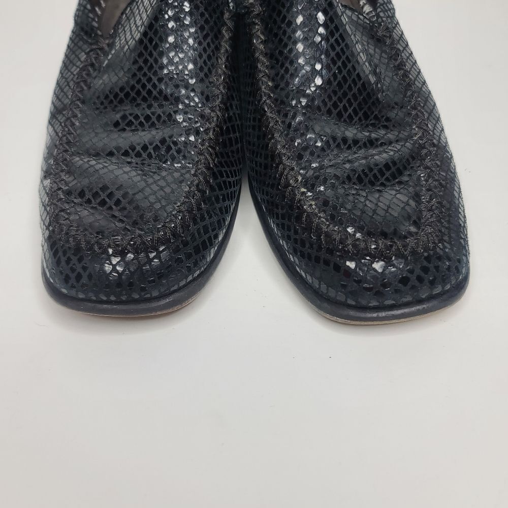 Stuart Weitzman Black Snakeskin Python Slip On Lo… - image 5